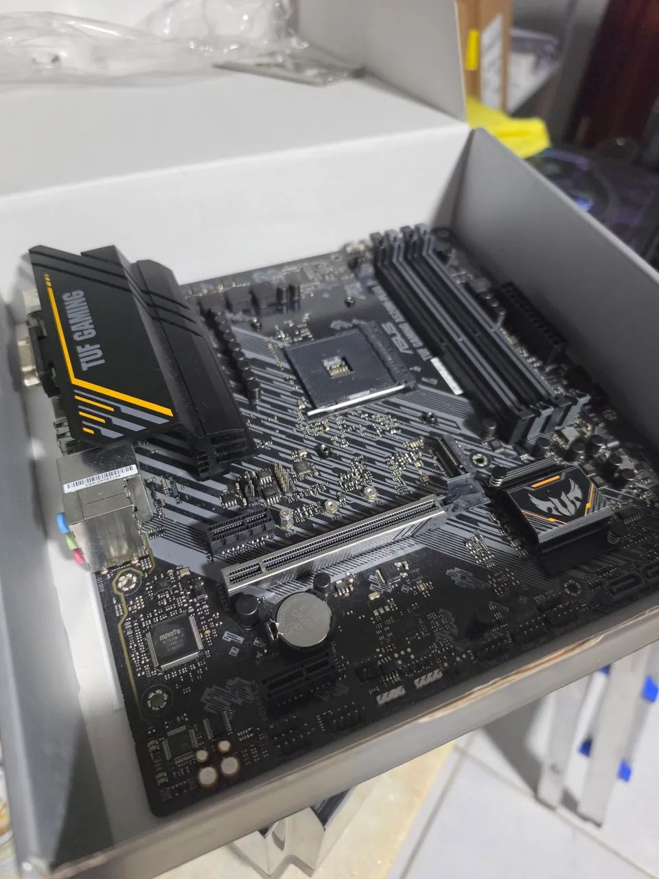 Placa-mãe ASUS TUF GAMING A520M-PLUSII - Foto 2