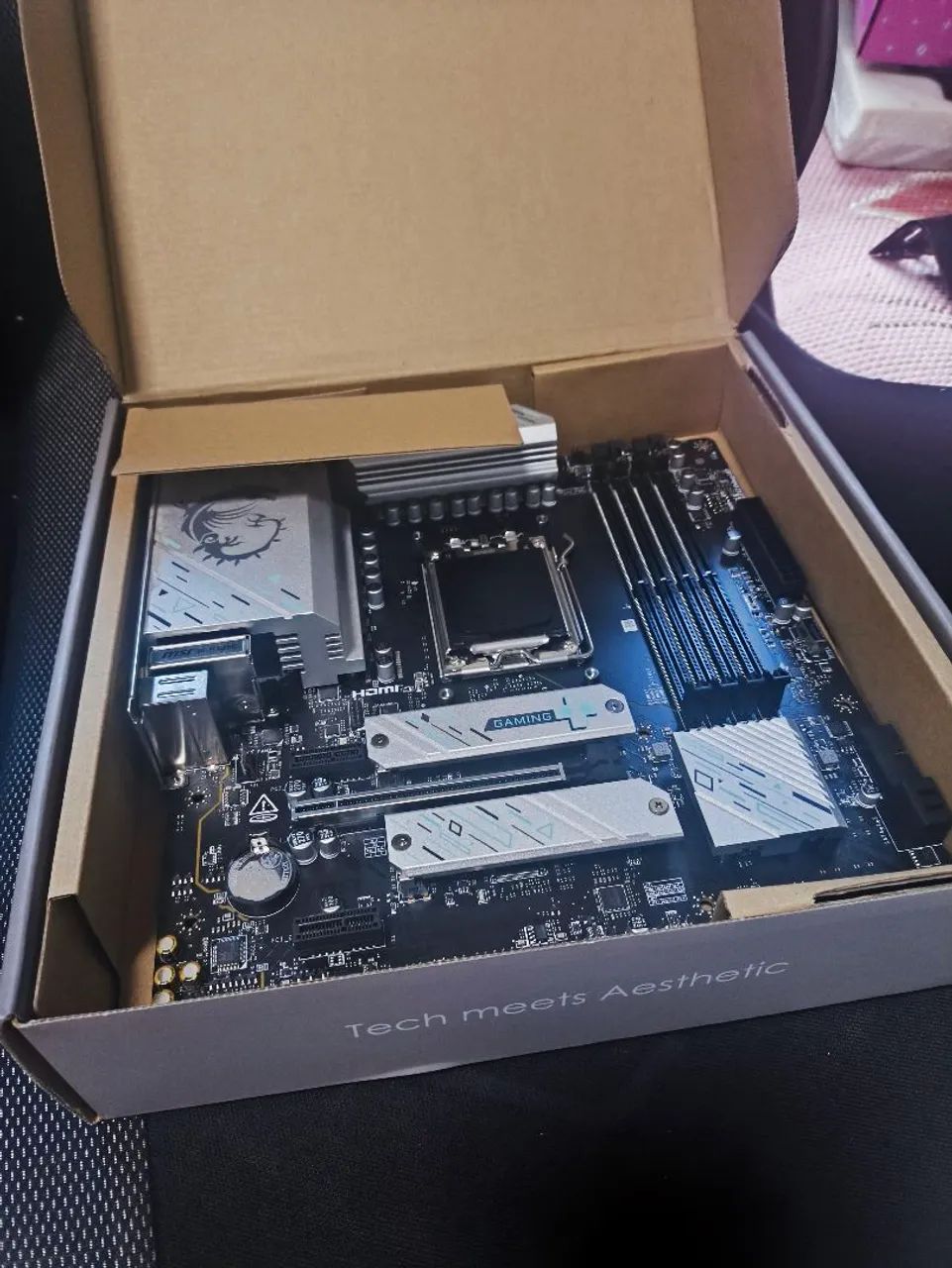 Msi B650m Gaming plus wi-fi  - Foto 2