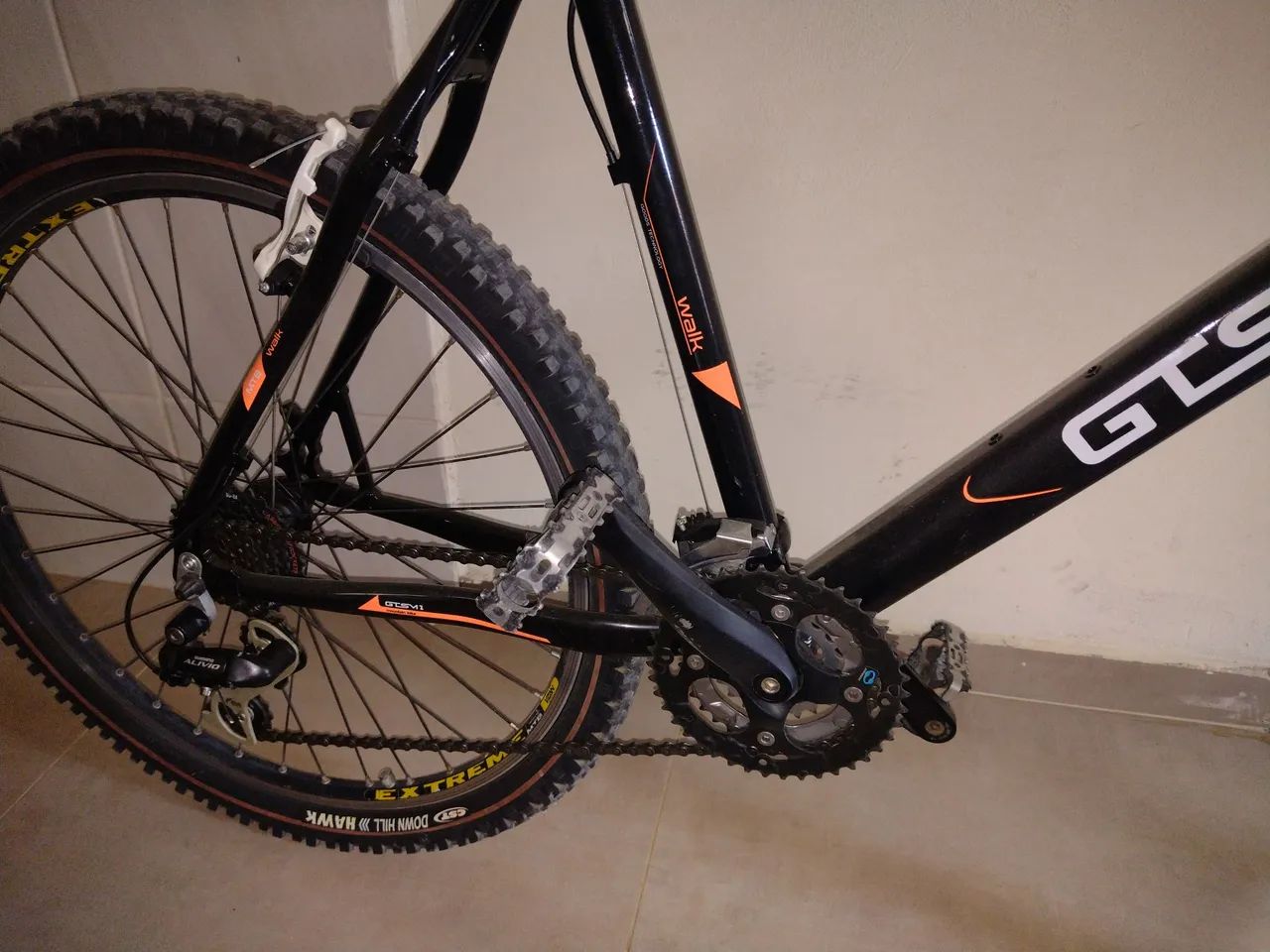 Vendo ou troco aro 26  - Foto 3