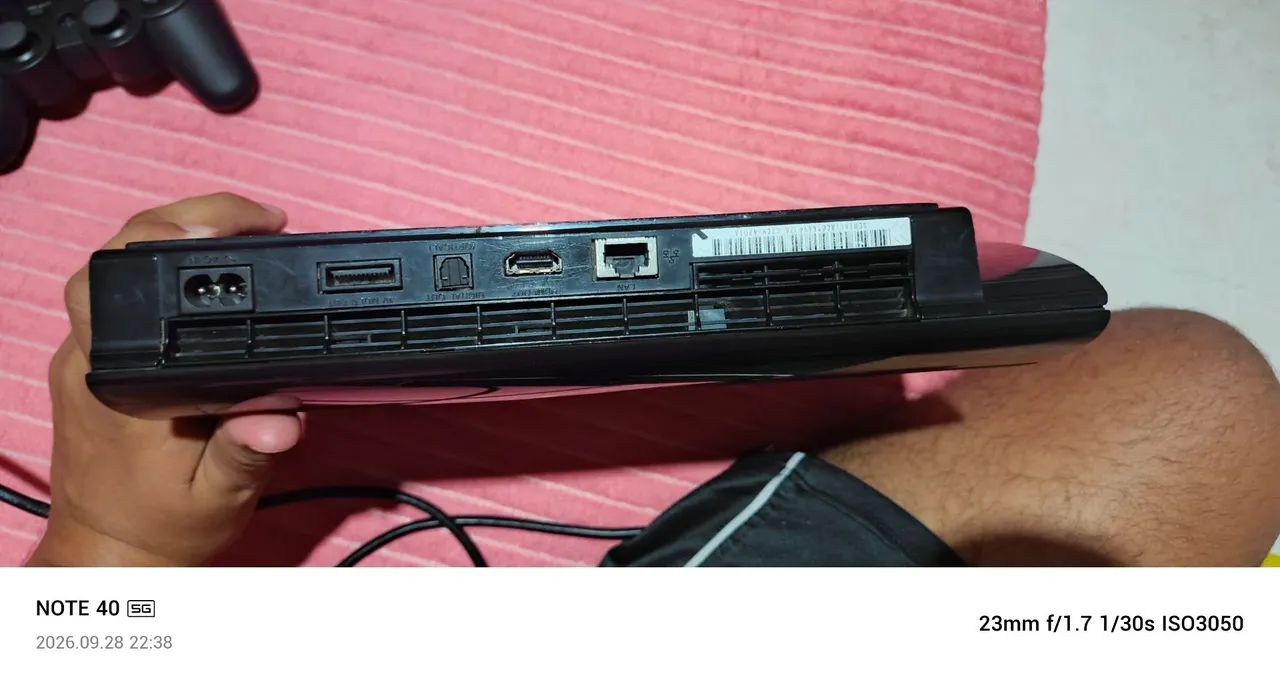 PS3 DESBLOQUEADO COM JOGOS+CABOS+2 CONTROLES - Foto 2