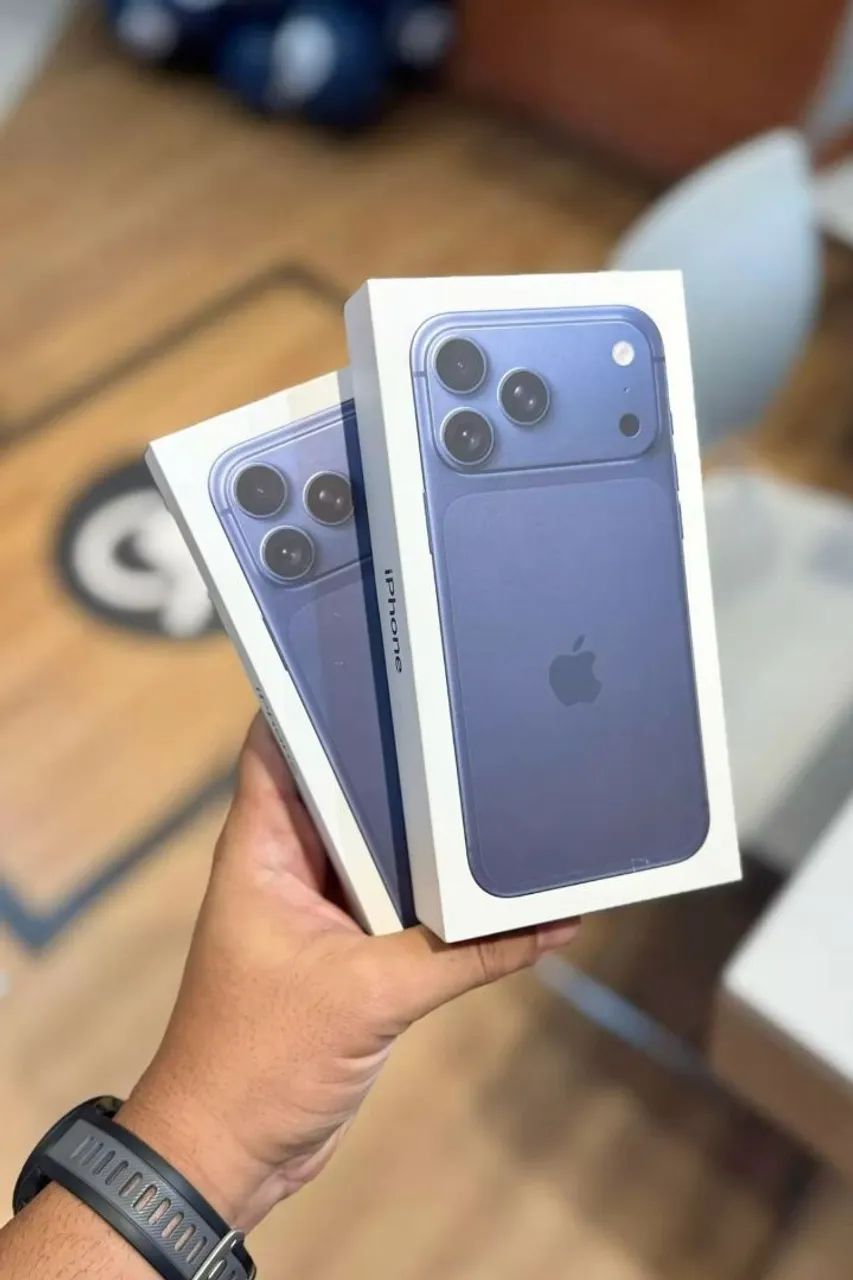 iphone  17pro max 1T azul 