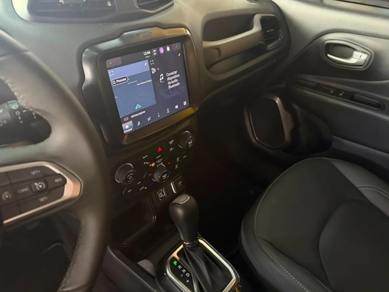 Jeep Renegade Longitude T270 1.3 Turbo 4x2 Aut., foto 14 de 20