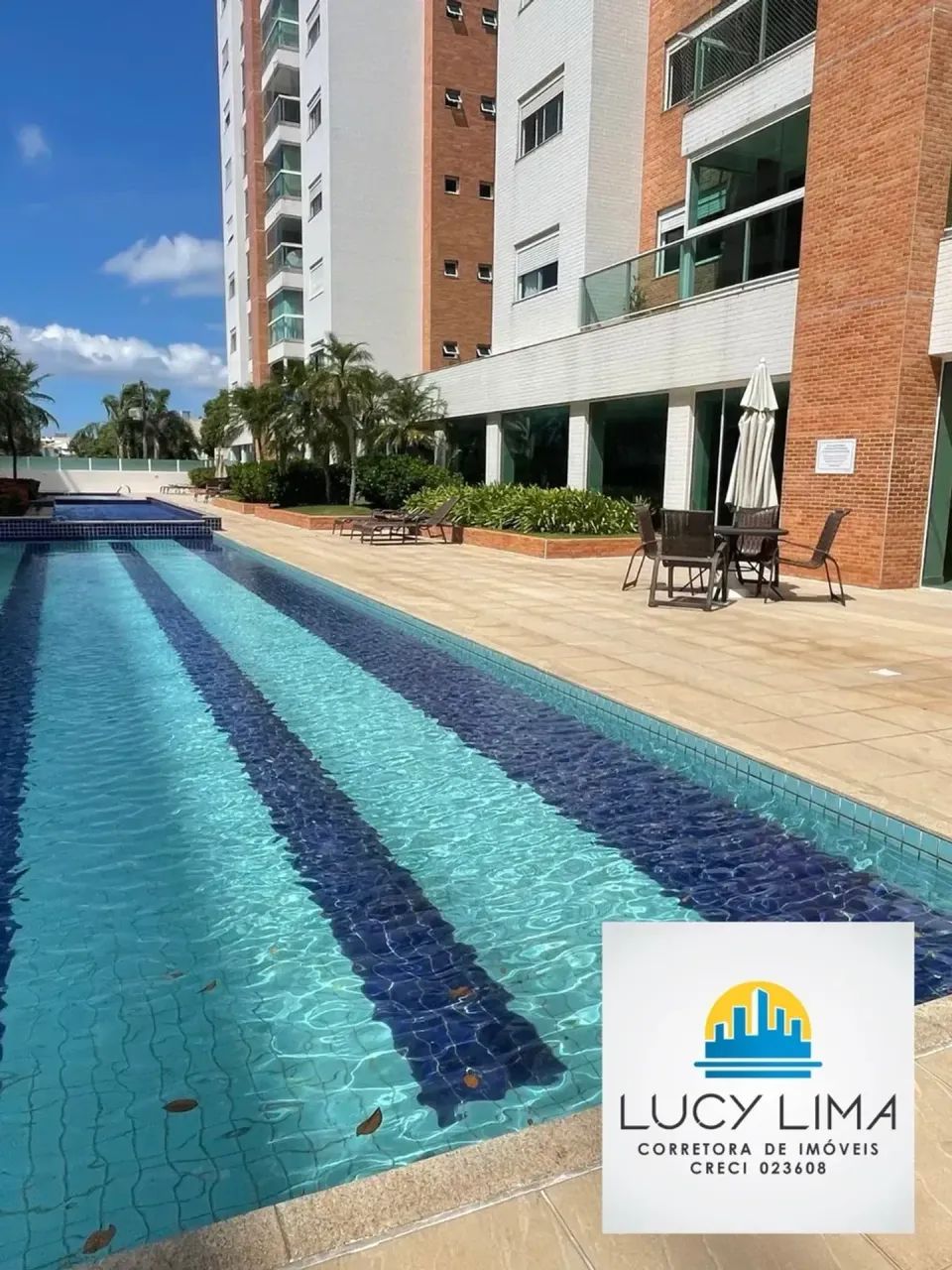 Lindo e amplo apartamento com 3 dormitórios - Foto 2
