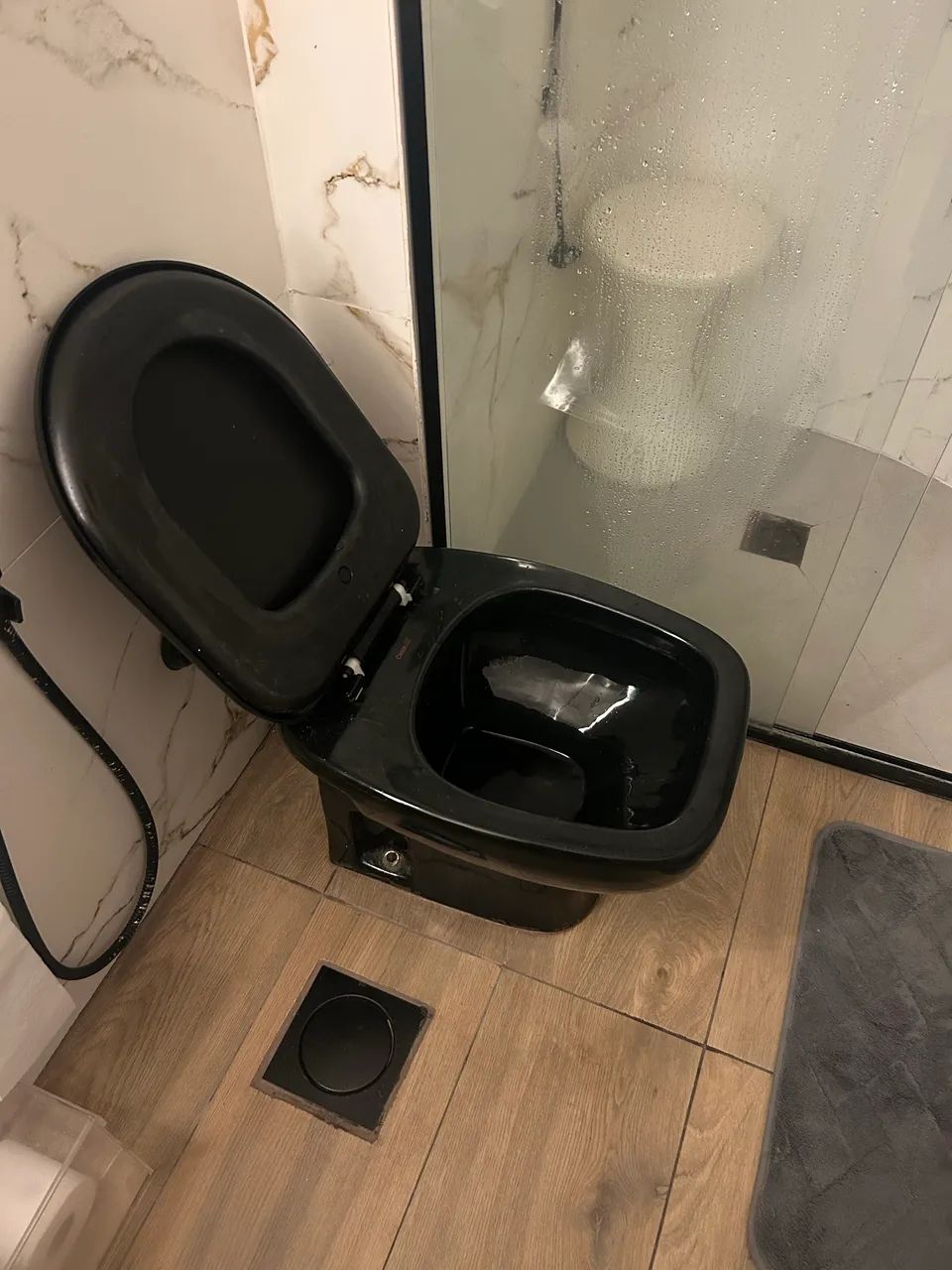 Vaso Sanitário Preto  - Foto 2