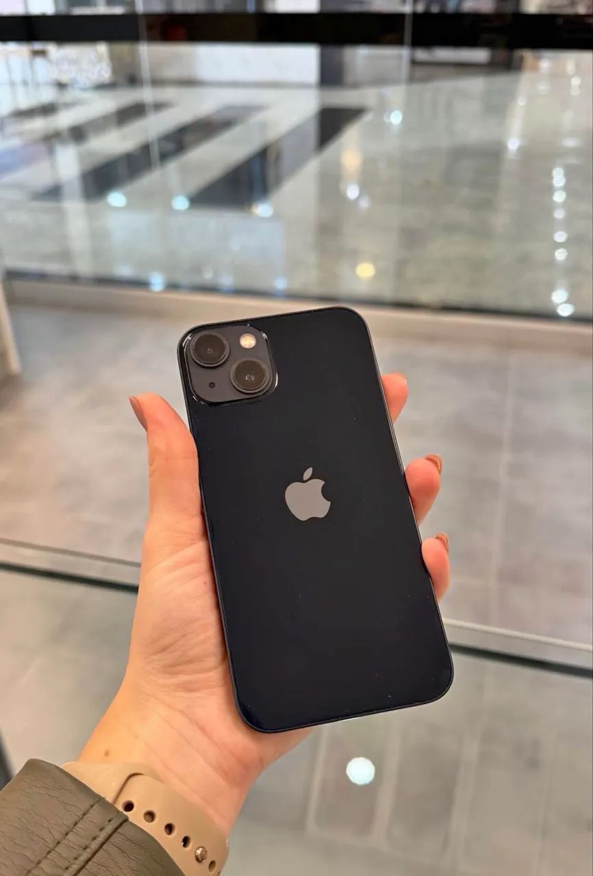 iPhone 13