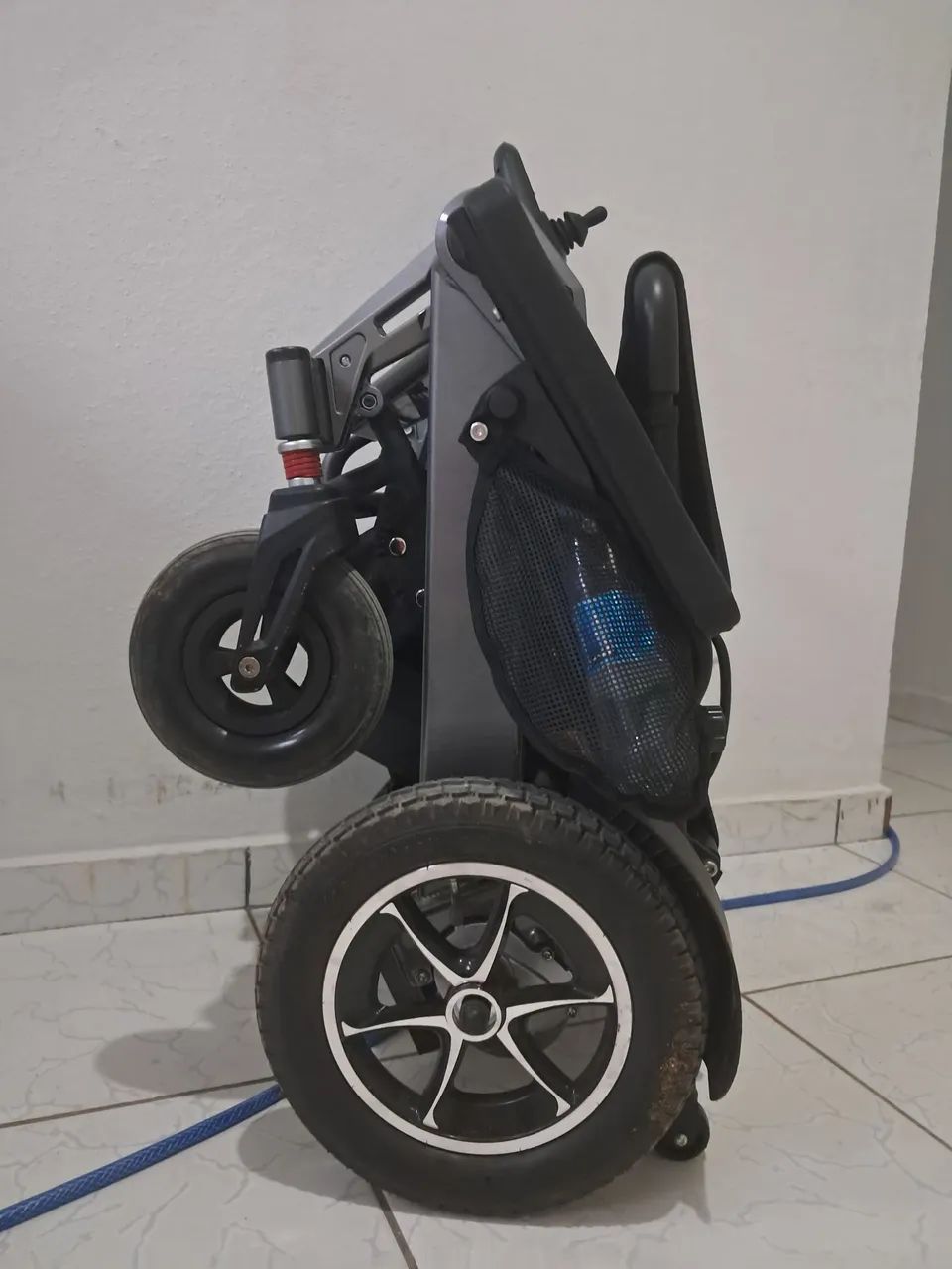 Cadeira de rodas - Foto 3