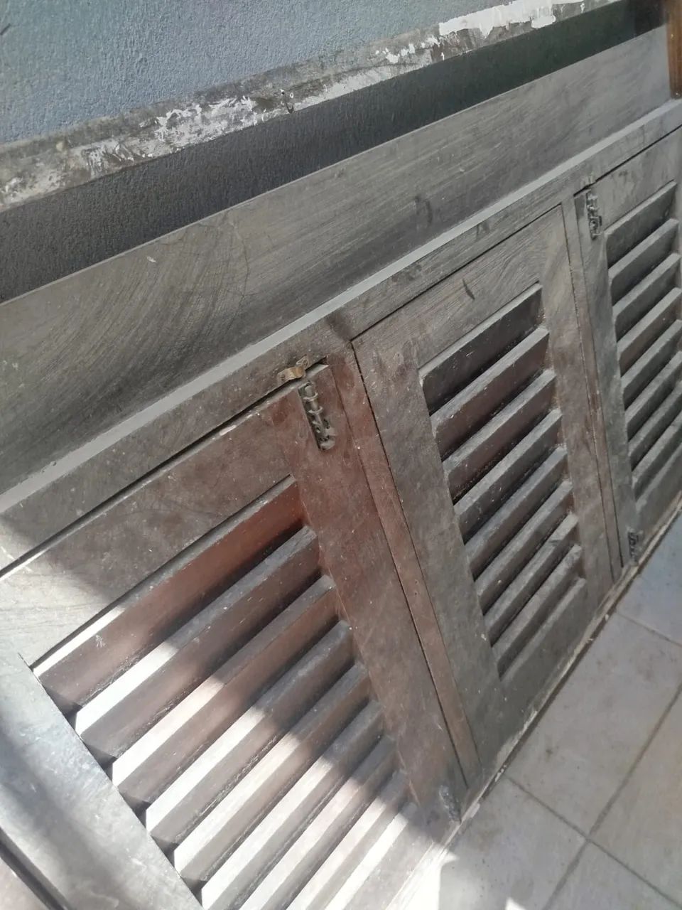 Janela de madeira 420252856857415682