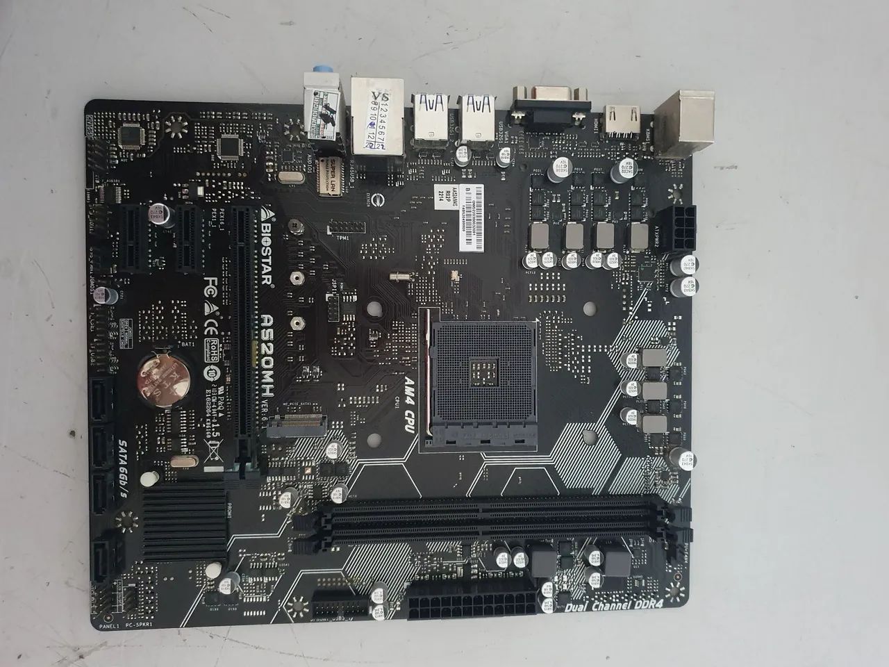 Placa mãe de Computador Semi Nova. Biostar A520Mh Ver: 6.1 Com Espelho.