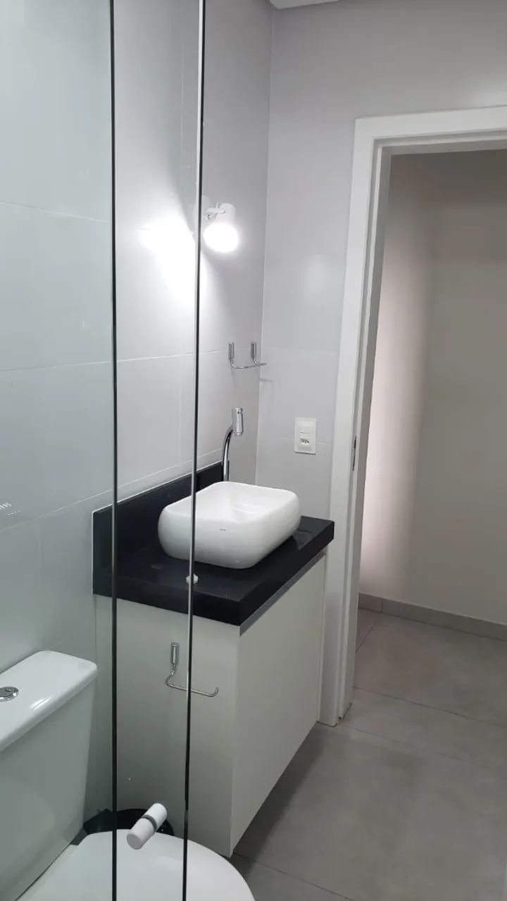 Apto em Capoeiras de 1 quarto mobiliado - 05 minutos centro Florianópolis - Foto 3
