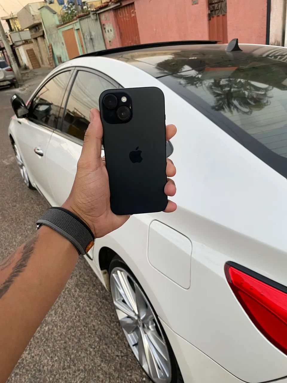 iPhone 15  - Foto 2