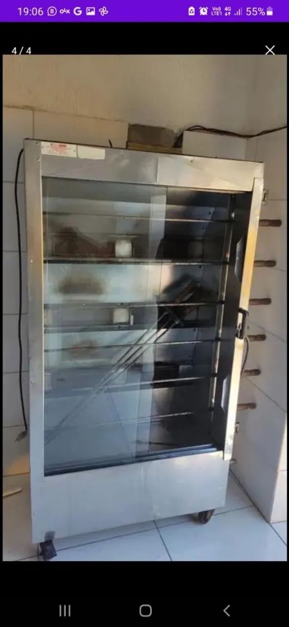 Máquina de assar frango