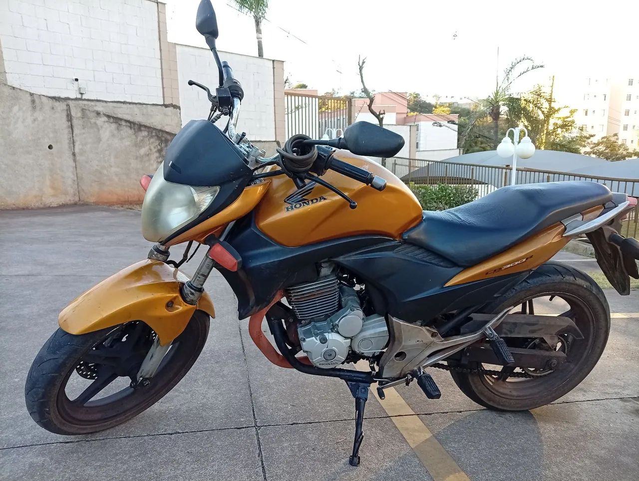 Honda Cb 300