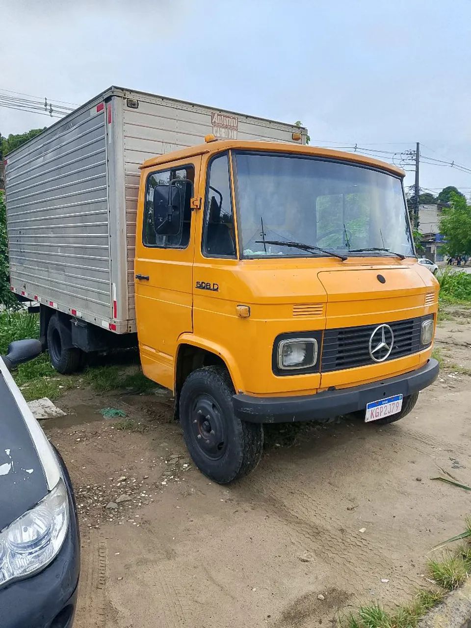 Mercedinha 608 