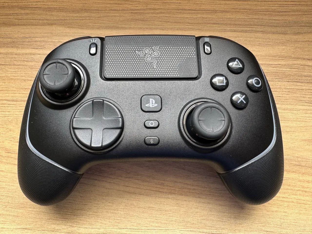 Controle Razer Wolverine V2 Pro Sem Fio P/ Ps5  Pc