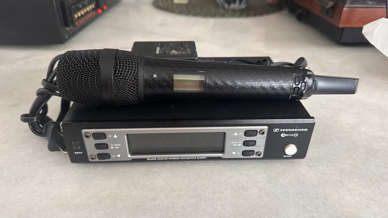 Sistema microfone sem fio Senheiser EW-135 G4 - Foto 3