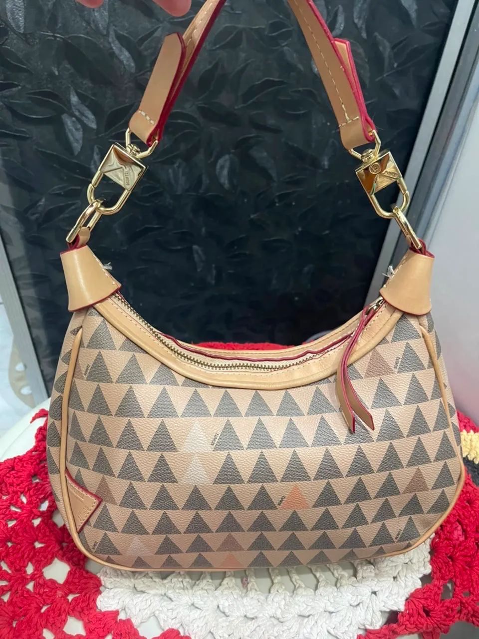 Bolsa Schütz triangle  - Foto 5