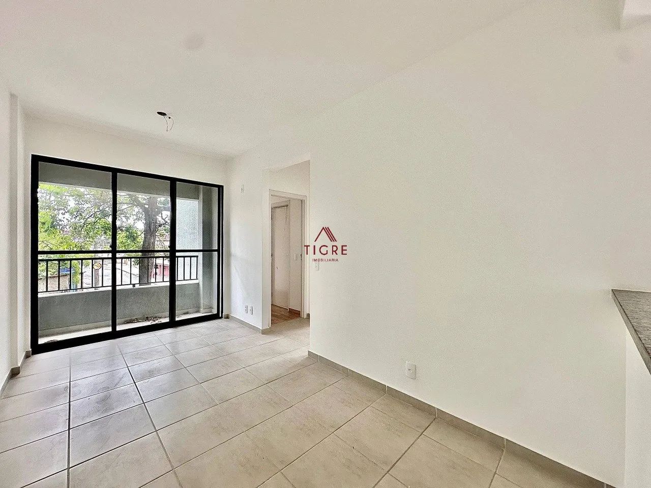 Apartamento com 2 Quartos à Venda, 55m² - Foto 2