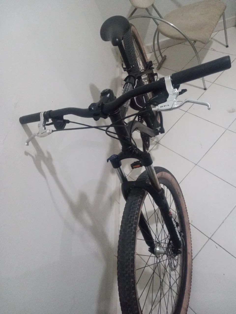 Vendo ou troco bike aro 29 sem nada para fazer - Foto 2