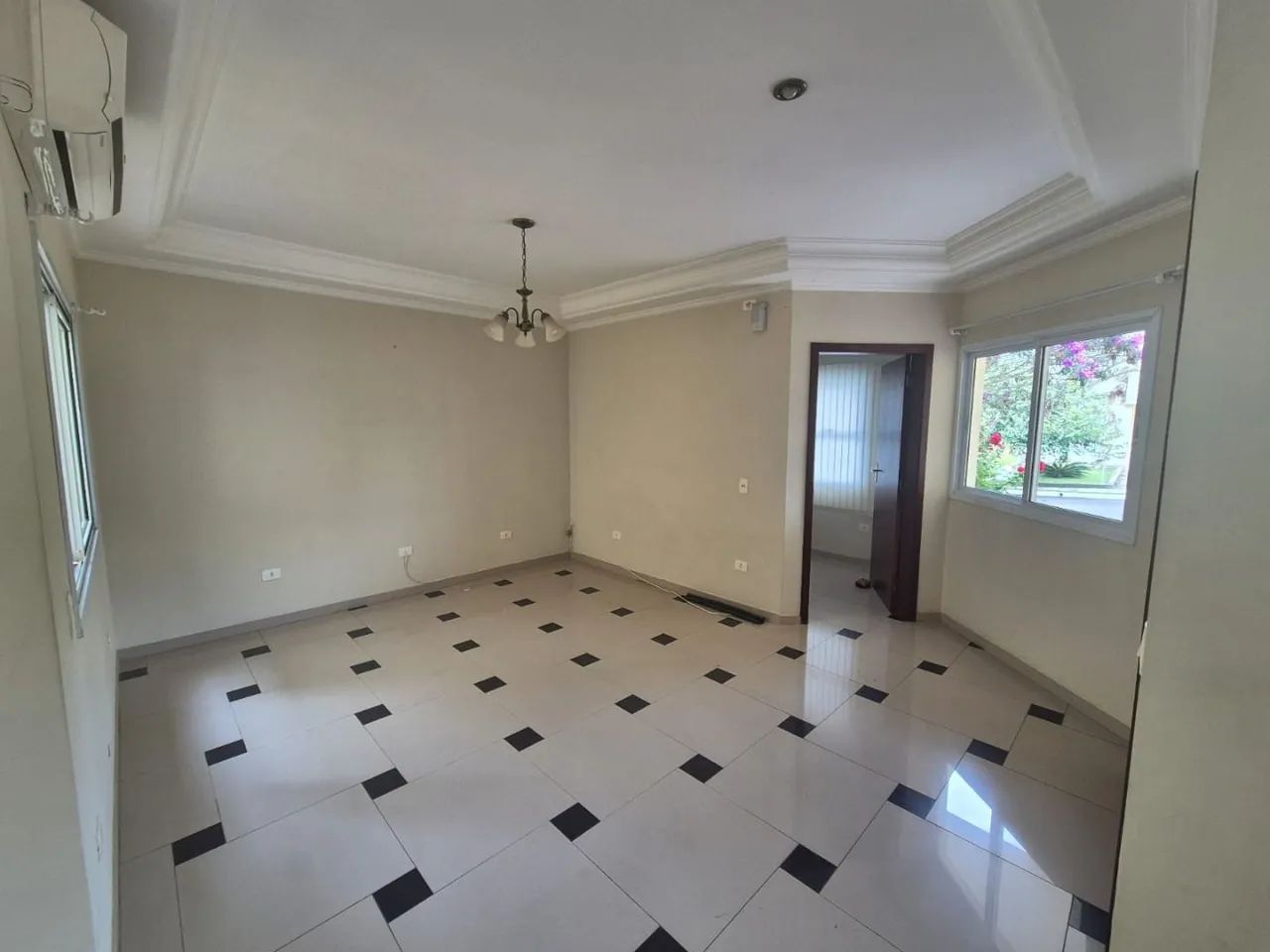 Casa com 3 dormitórios à venda, 248 m² - Condomínio Lago da Serra - Araçoiaba da Serra/SP - Foto 3