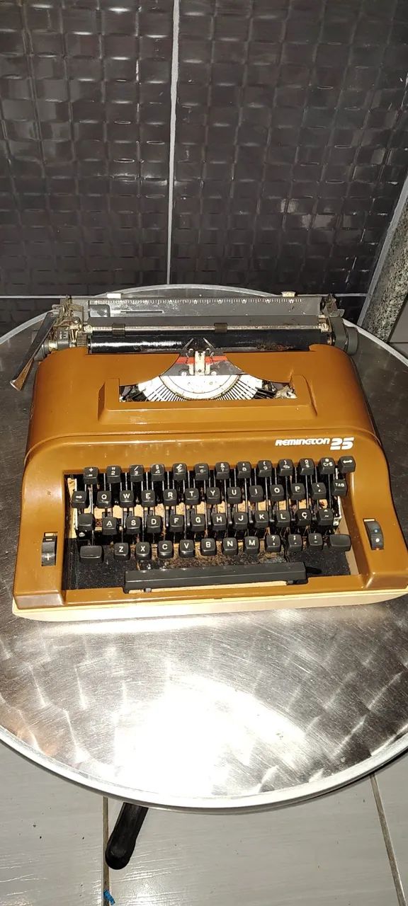 Máquina de datilografia  - Foto 3