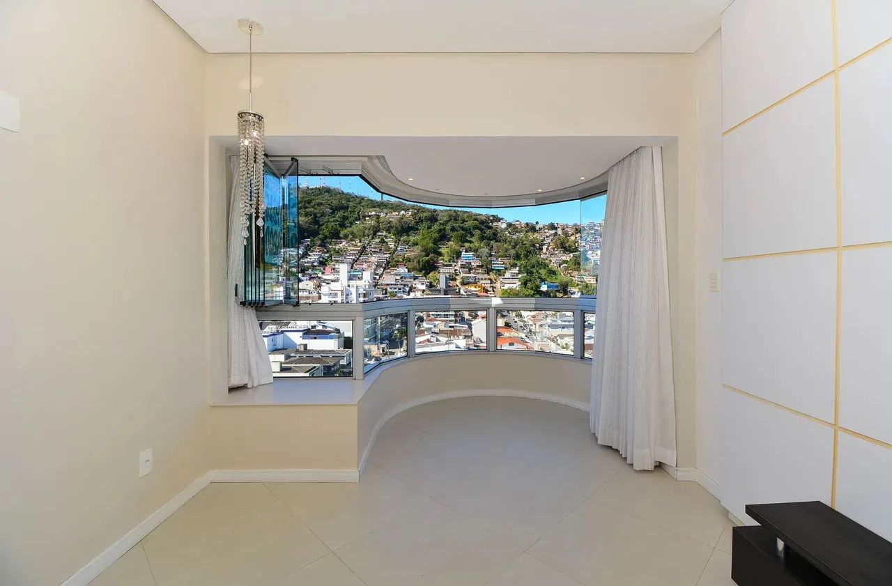 Cobertura Duplex à Venda no Centro de Florianópolis 160 m² Privativo - Foto 3