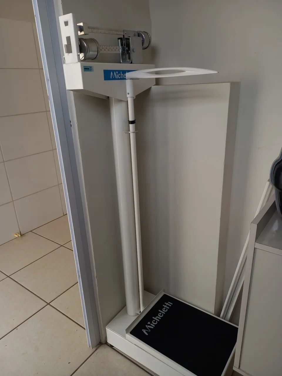 Balança Hospitalar Antropométrica Mecânica 