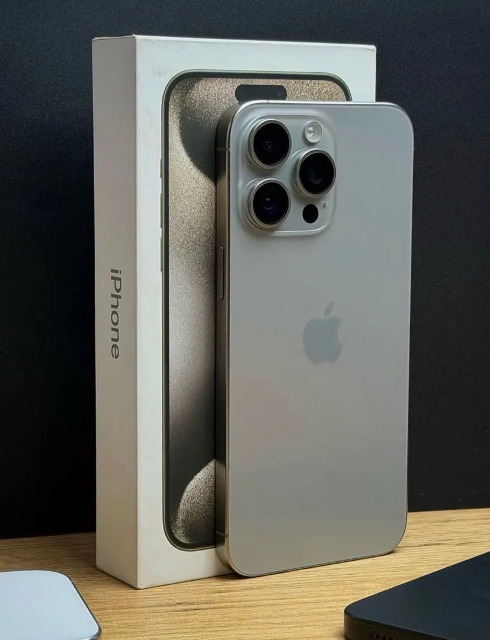 iPhone 15 Pro max 512GB Natural titânio 