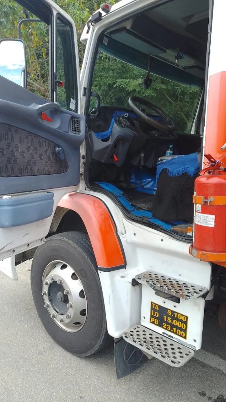 MB 1620 ANO 2011 GAIOLA DE GAS OU CHASSIS - Foto 8