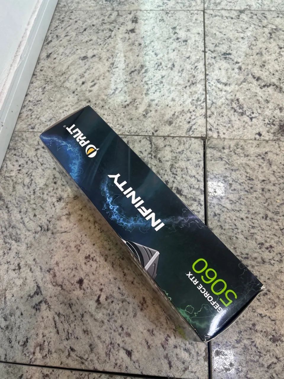 RTX 5060 infinity 3 8GB - Foto 2
