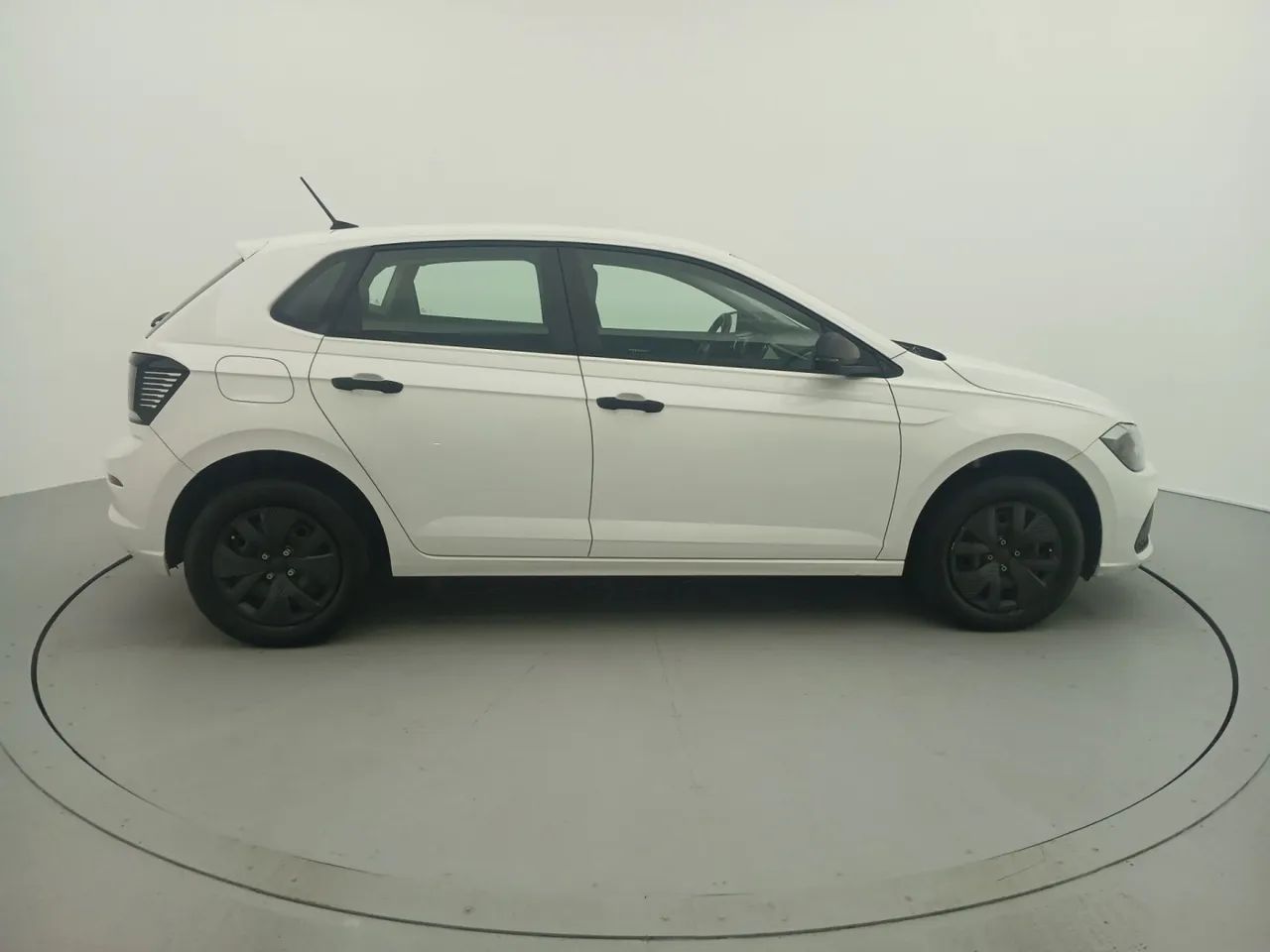 Volkswagen Polo Track 1.0 Flex 12V 5p, foto 6 de 18