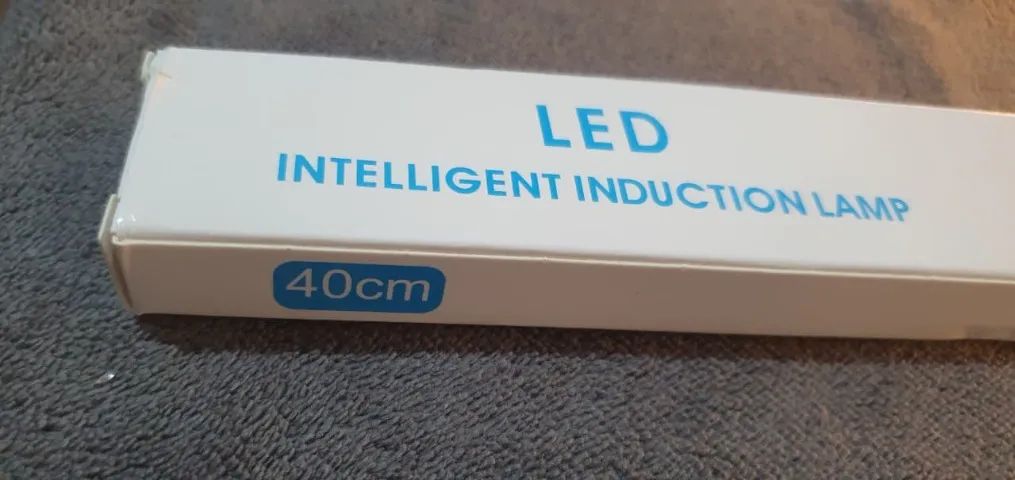 Smart Luminária Inteligente Ultra LED com sensor de movimento sem fio e Recarregável USB - Foto 2