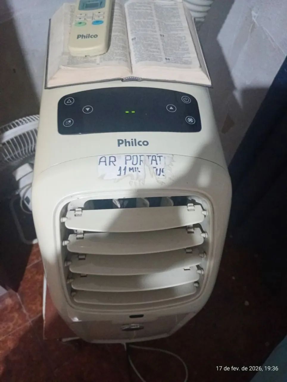 Ar condicionado portátil Philco branco 11000 btus  - Foto 2
