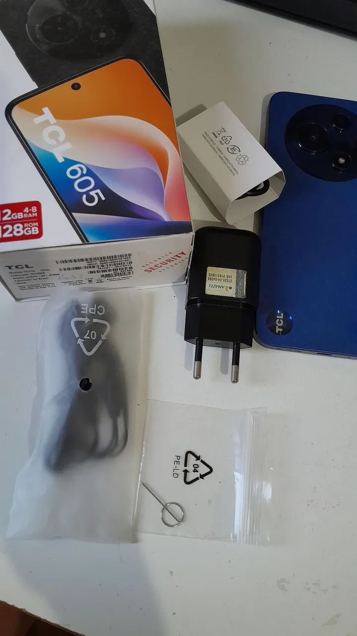 TCL 605, 128gb, na cor azul escuro 
