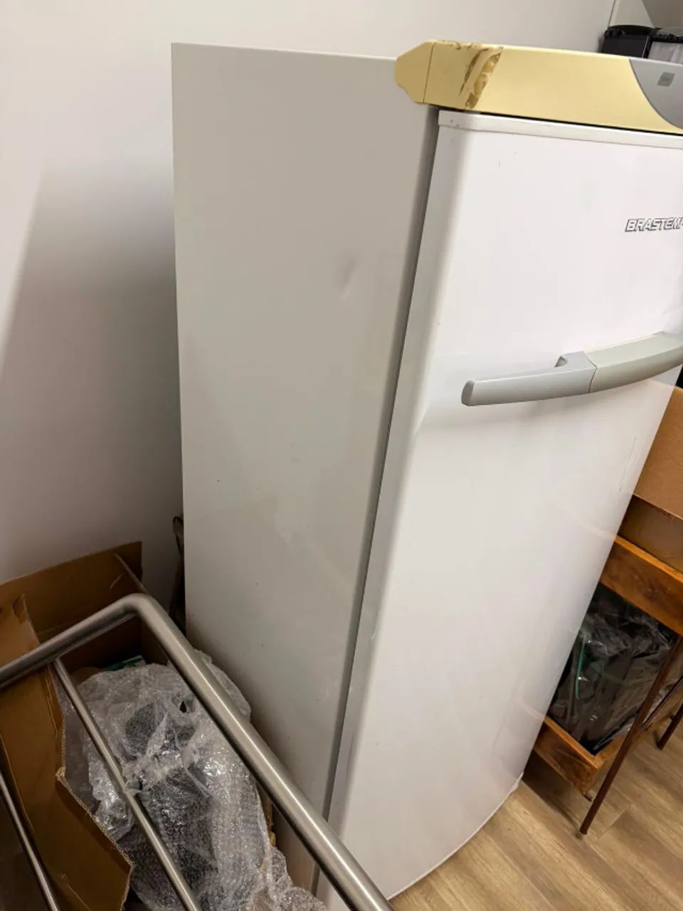 FREEZER VERTICAL BRASTEMP 240 LITROS - Foto 4