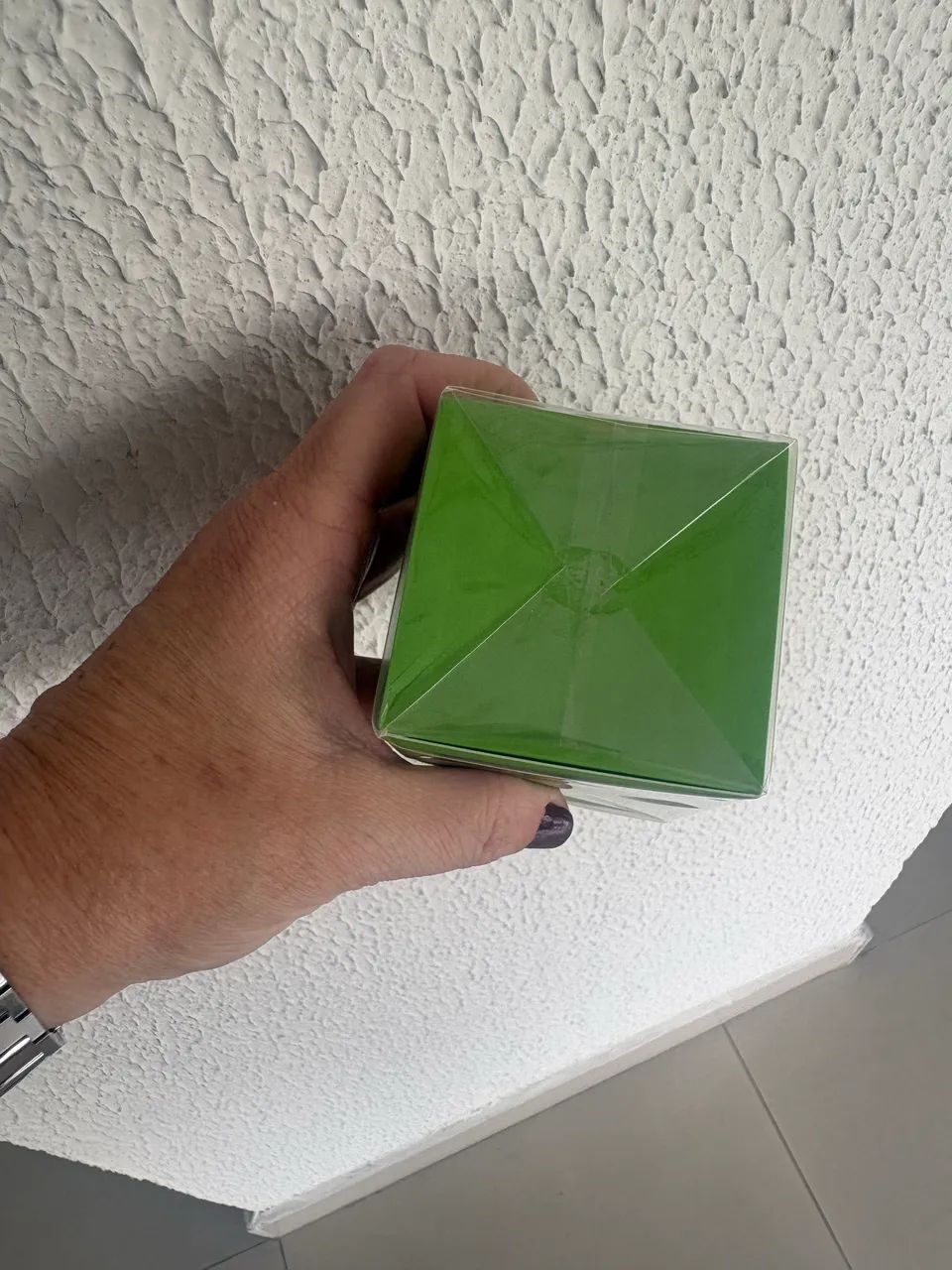 Perfume Valentino born in Roma green 30ml - Foto 5