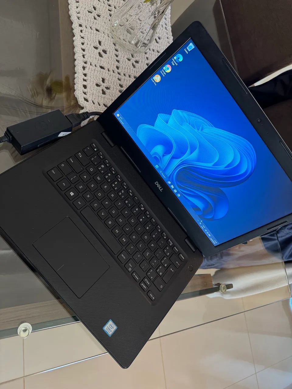 Notebook DELL Vostro - Core i5 8th - 8GB RAM