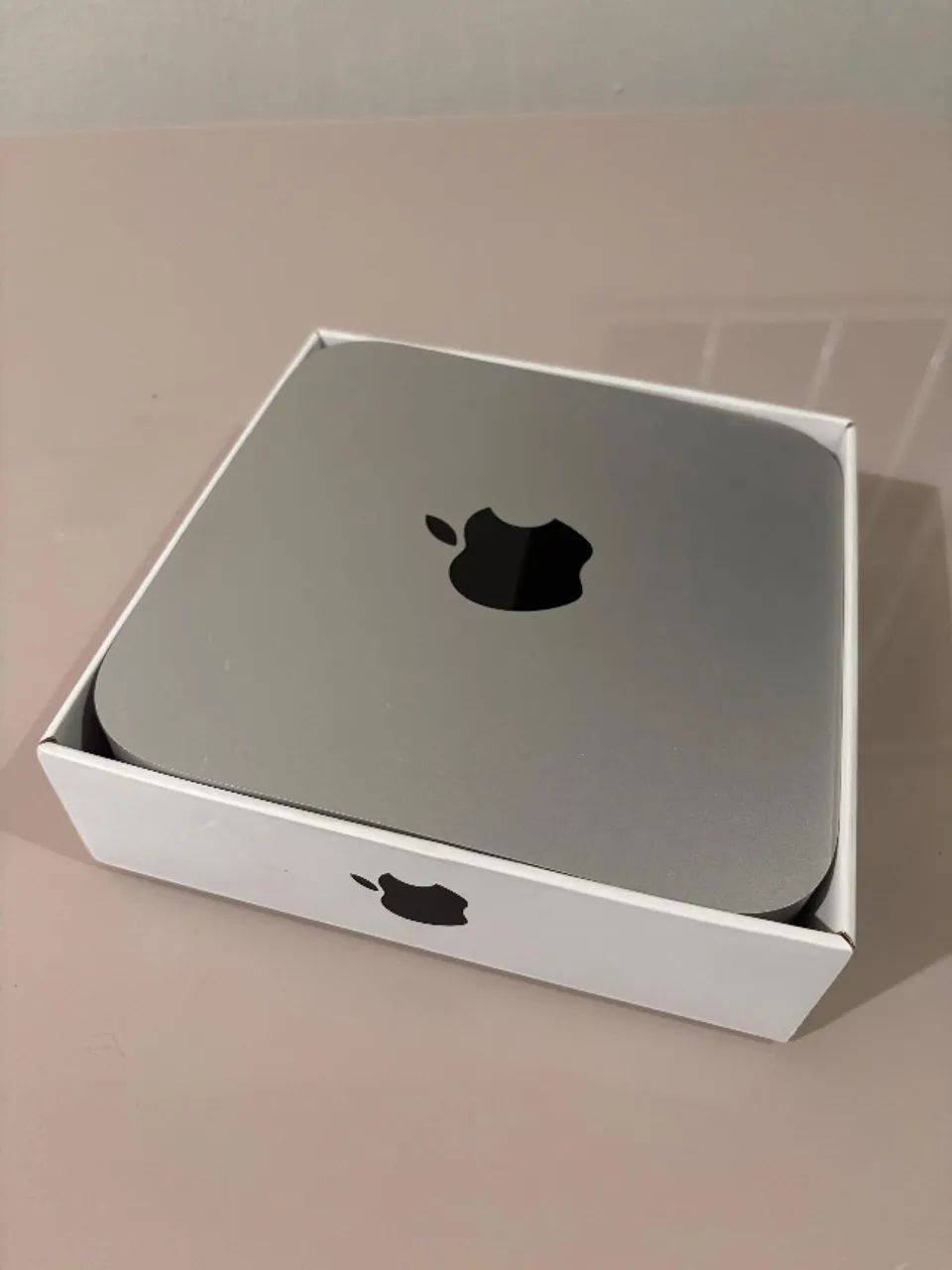 Mac mini 2014 - 4GB RAM - Completo com caixa e cabo original