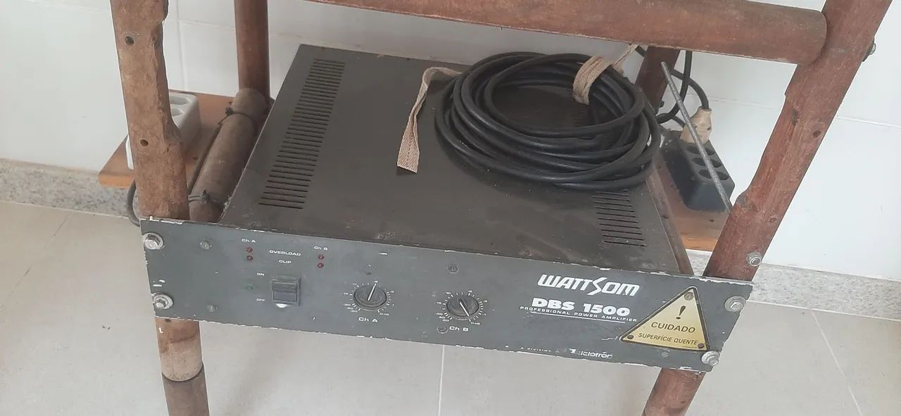 Amplificador wattsom dbs 1500