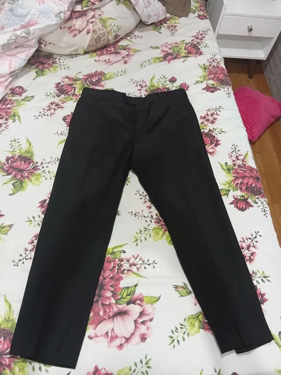 Vende  se terno e calça social MARCA VILA ROMANA - Foto 4