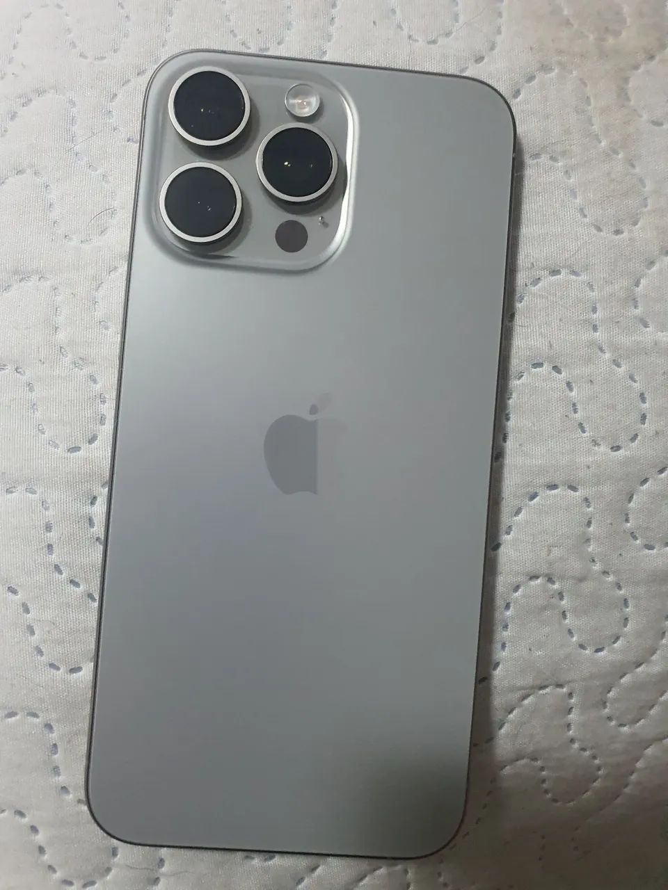 Iphone 15 promax 256 gigas  - Foto 2