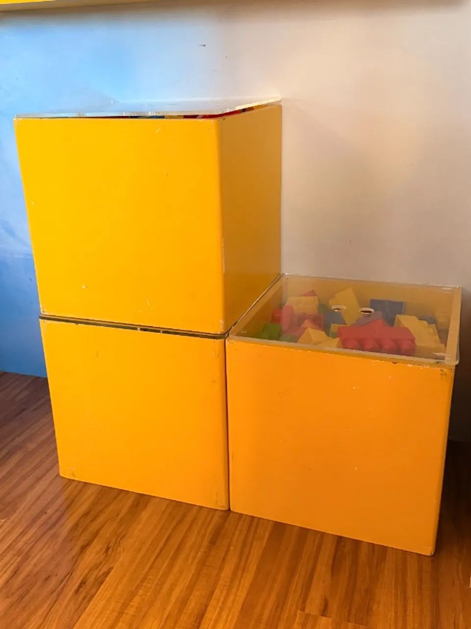 Quarto Infantil Triliche com Bicama mais Cabana e 03 cubos baús para guardar brinquedos - Foto 5
