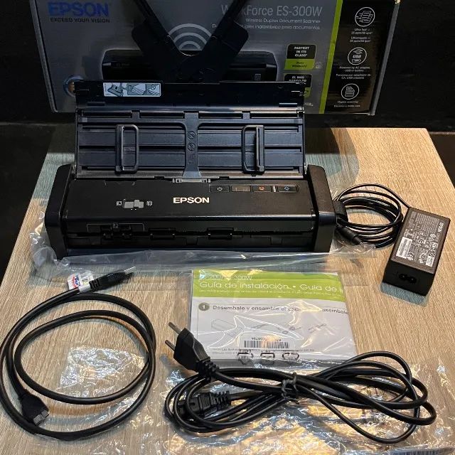 Scanner Wireless Duplex Portátil Epson Workforce ES-300W