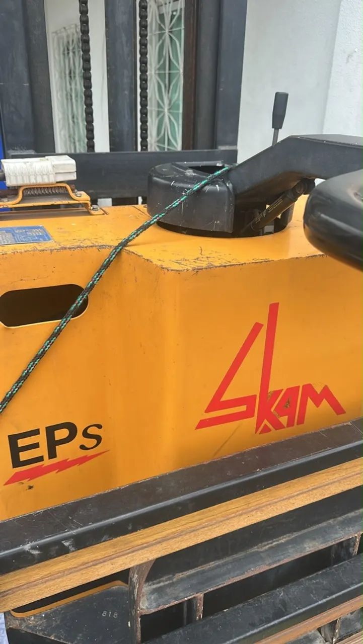Empilhadeira 