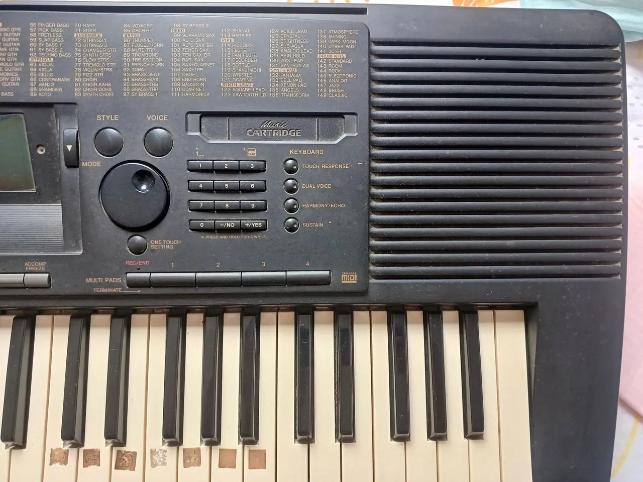 Teclado musical YAMAHA PSR-520 profissional  - Foto 2