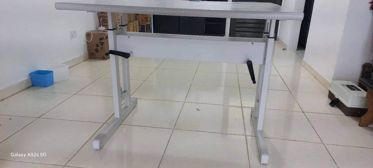 Mesa de  gamer/escritório  - Foto 4