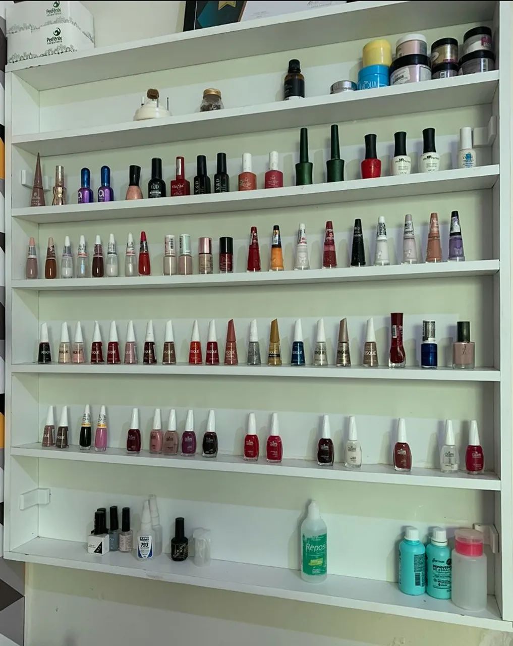 Expositor de esmalte 