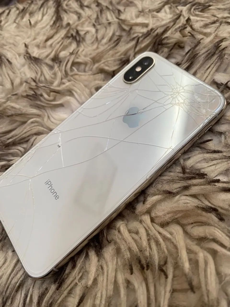 iPhone XS