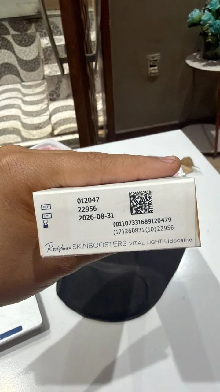 Restylane SKINBOOSTERS vital light  - Foto 2