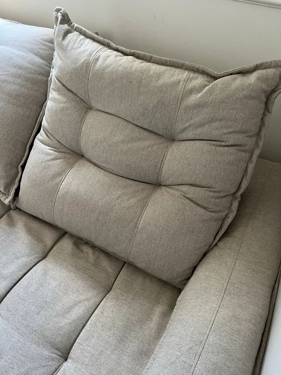 Sofá modulado retrátil