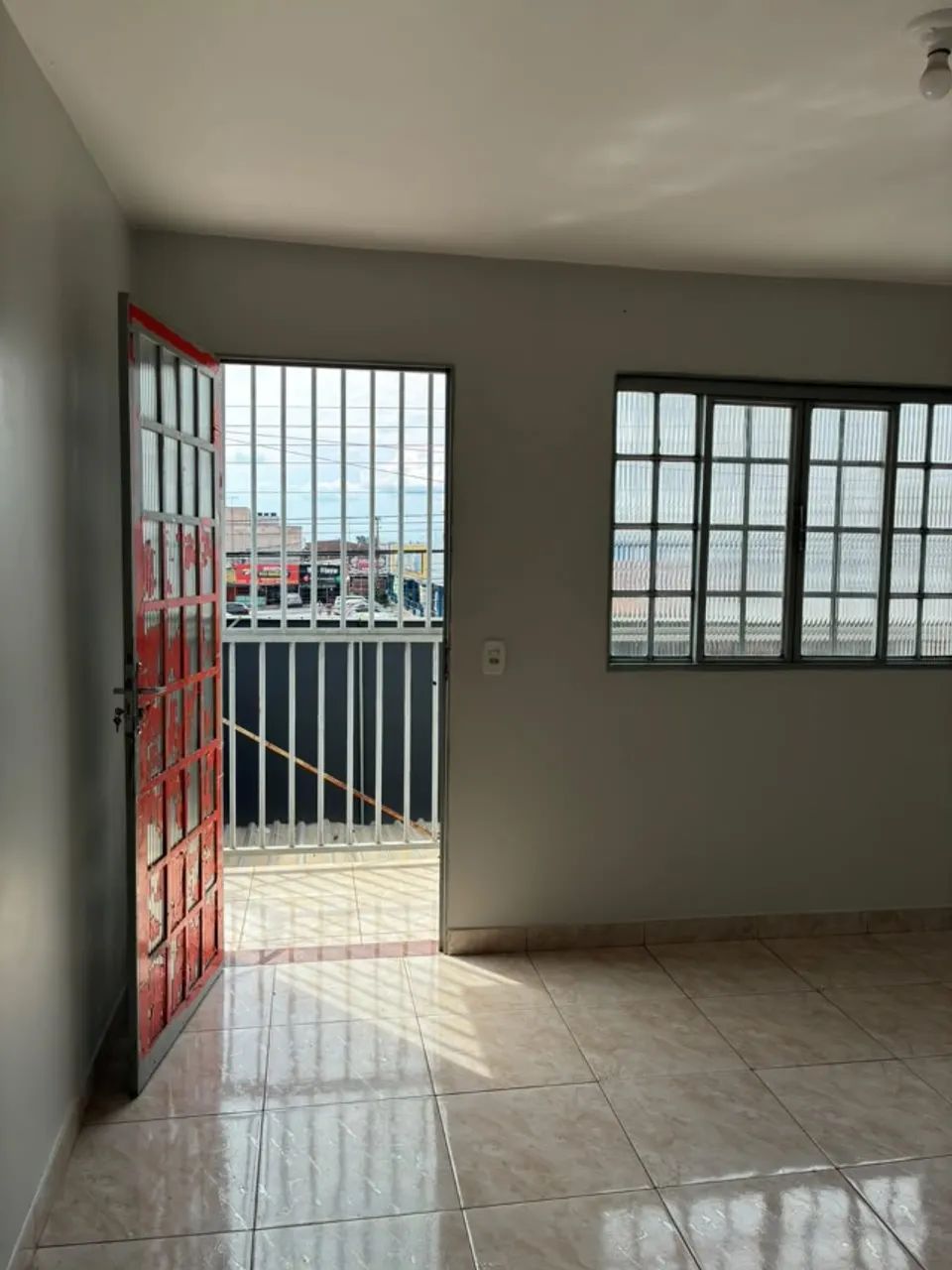 Kit net, na ceilândia Sul, 1 quarto e 1 garagem - Foto 4